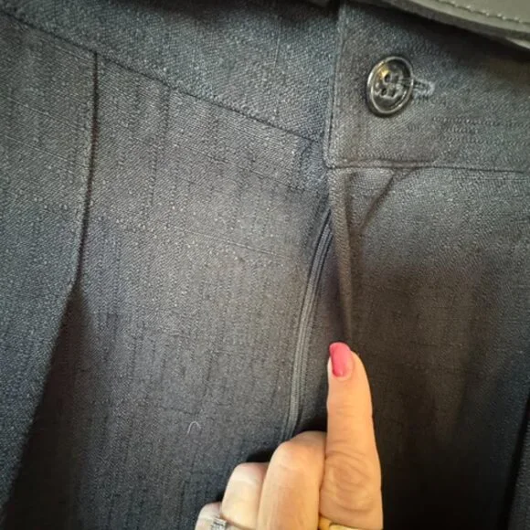 NWT BLACK BELTED DRESSY EASY CARE SHORTS SIZE: 14 #1 - Picture 2 of 9